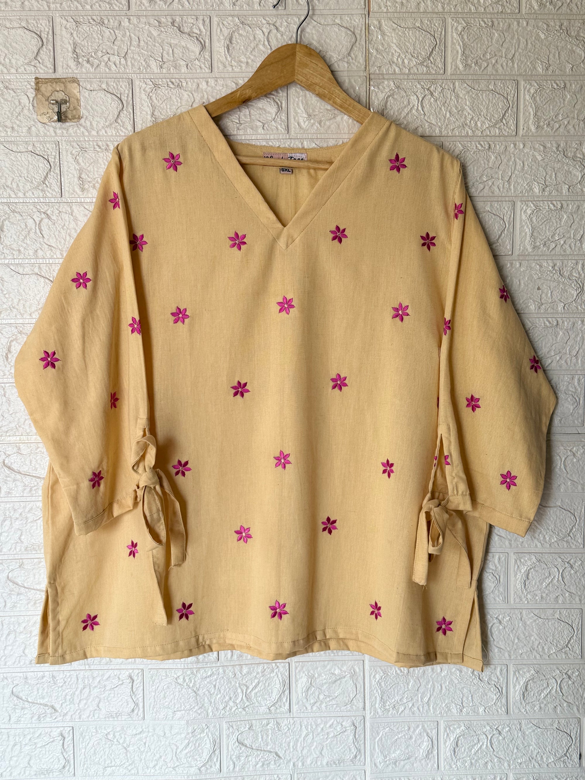 Petals on Sand Cotton Top