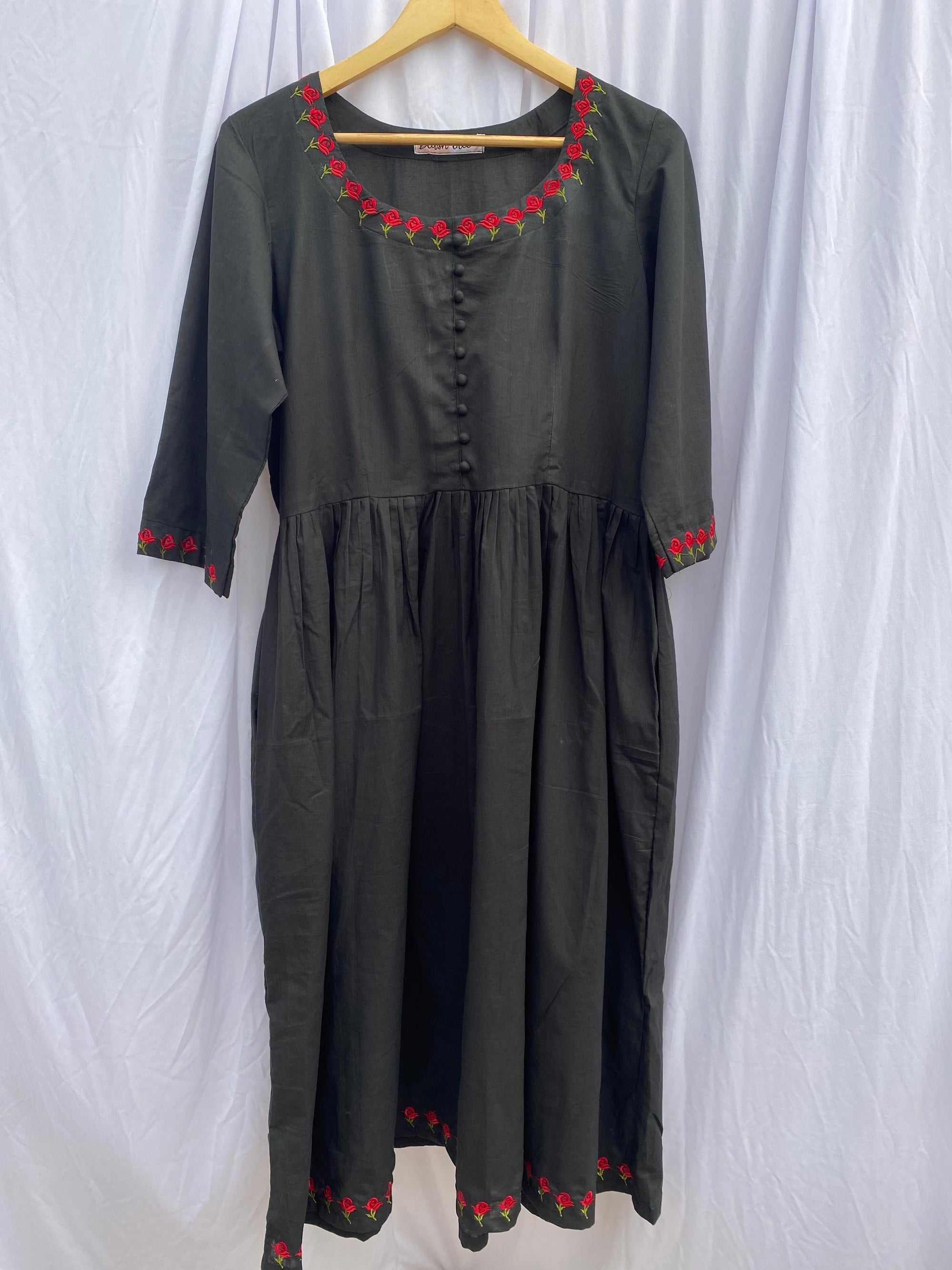Laal Ishq Gulab Cotton Kurti
